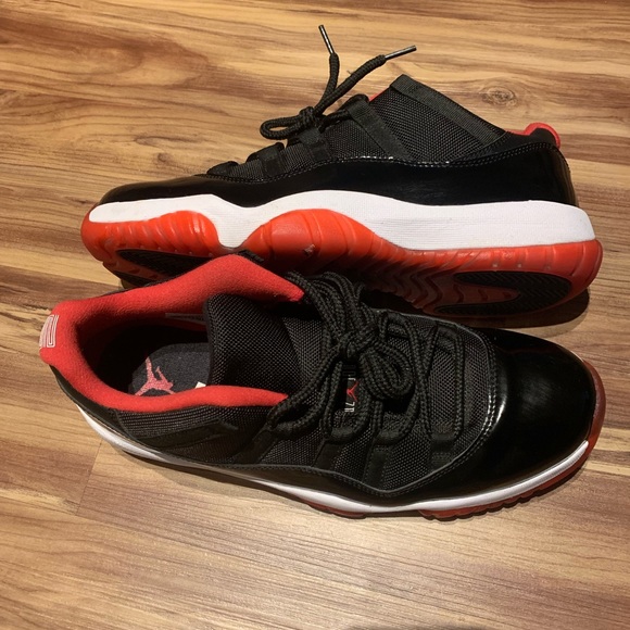 Jordan Other - Air Jordan 11 Low Bred